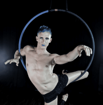 Houston Artist Brings Burlesque Circus to Town